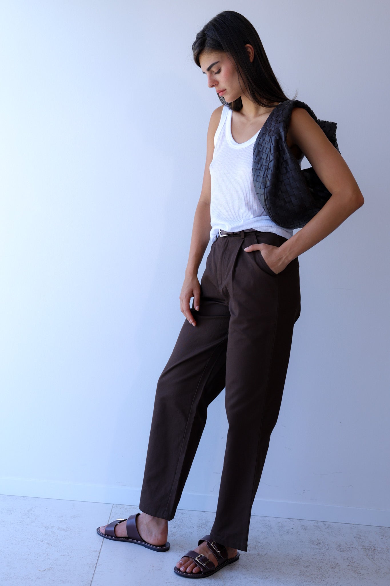 מכנסי צ׳ינו - חום שוקולד