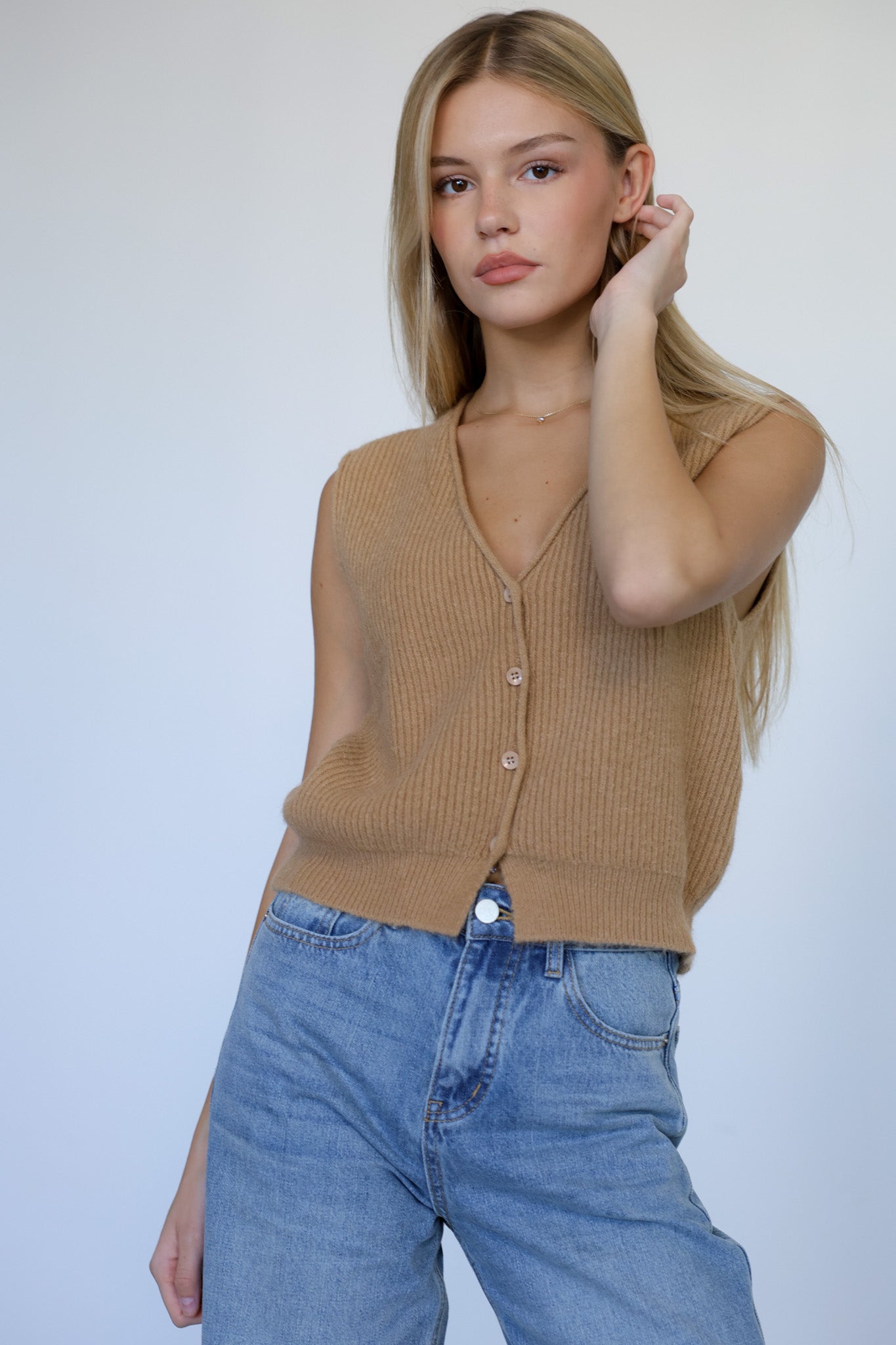 אפודת אלבי - קאמל