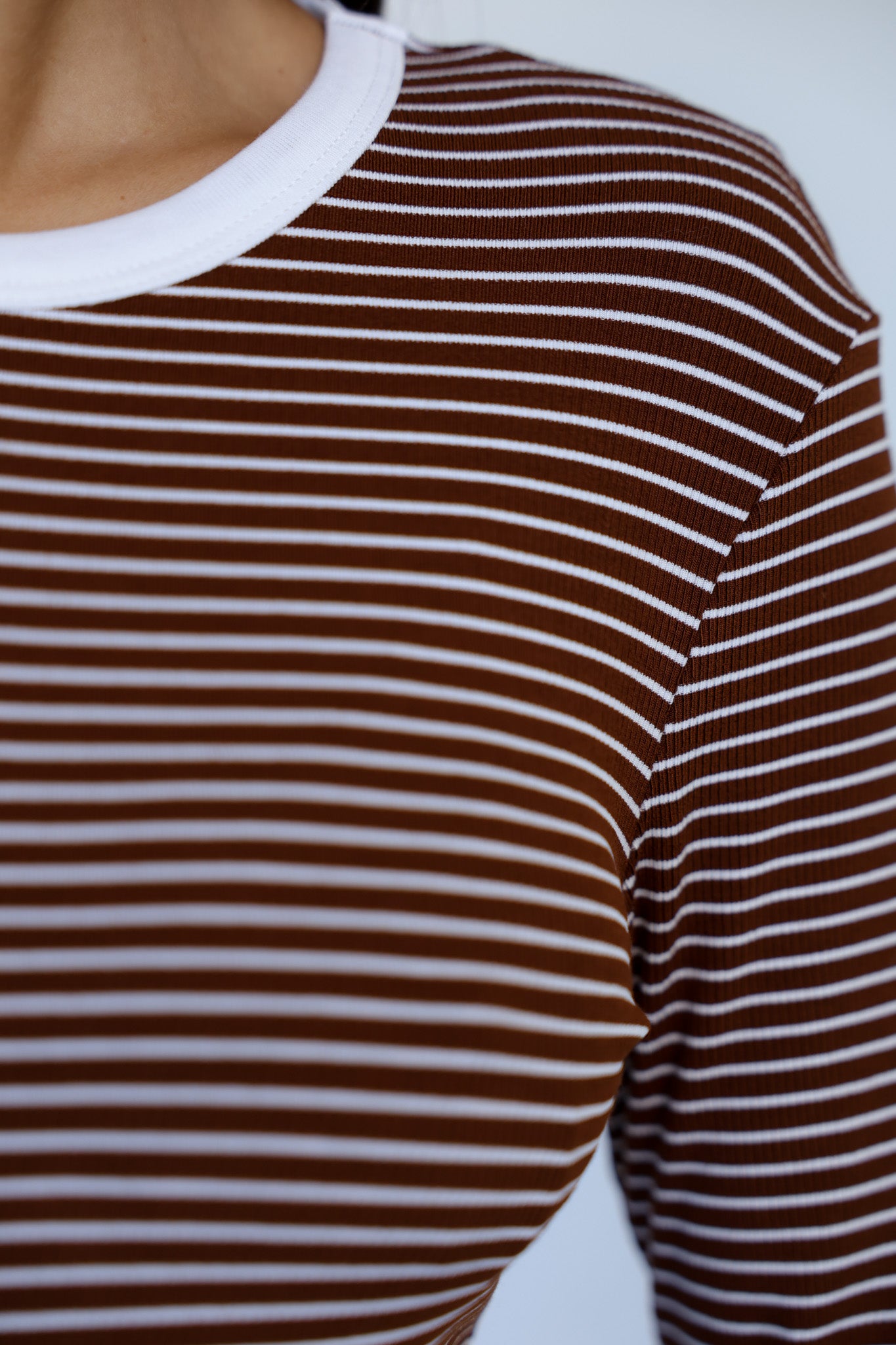 חולצת ורה - חום