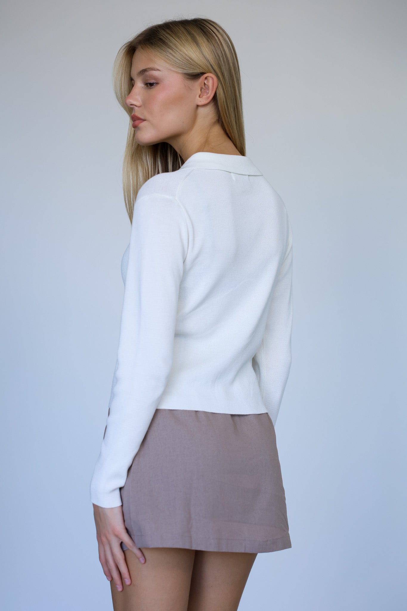 חולצת סריג פולו אמיליה - לבן